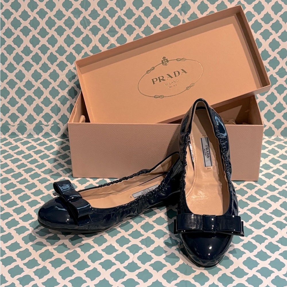 Prada Ballerina Navy Bow Flats Size 7 / 37 EU NIB